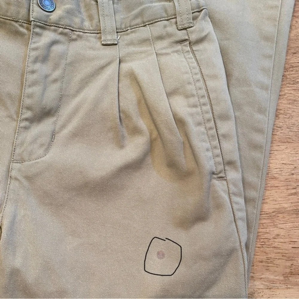 Gap Easy‎ Fit Slim Size 6 Khakis 100% Cotton Pleated Chino Pants